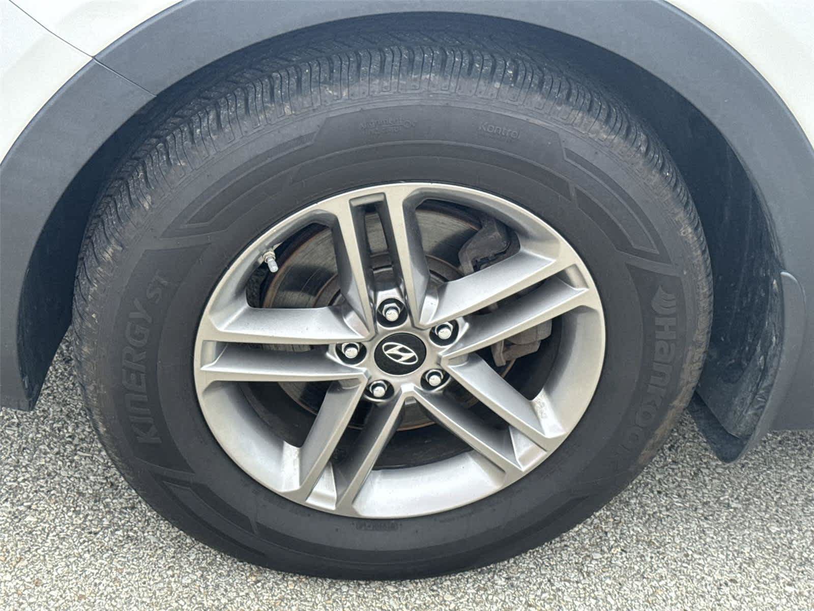 Used 2017 Hyundai Santa Fe Sport AWD/4WD image 11