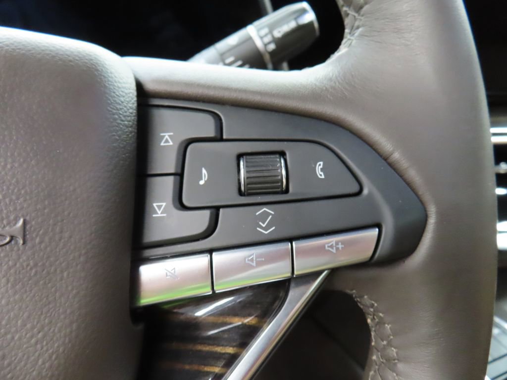 Used 2024 Cadillac Escalade Sport w/ Touring Package AWD/4WD image 73