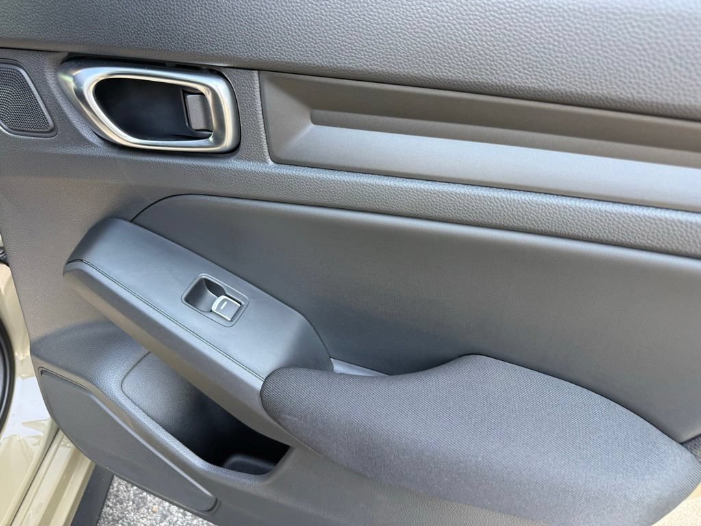 Used 2026 Honda Civic Sport image 38