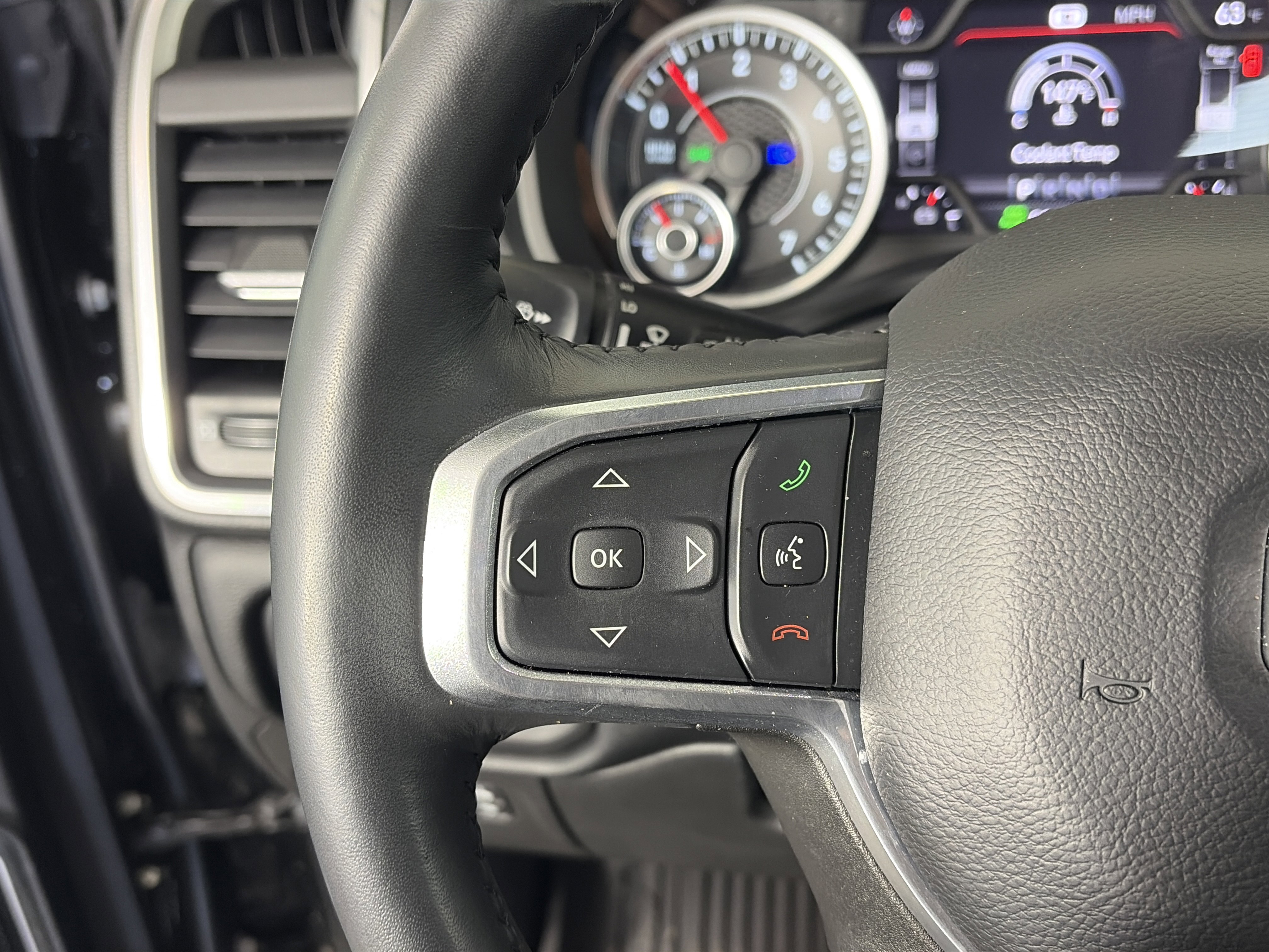 Used 2022 RAM 1500 Laramie image 31