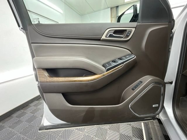 Used 2019 GMC Yukon XL Denali w/ Denali Ultimate Package AWD/4WD image 13