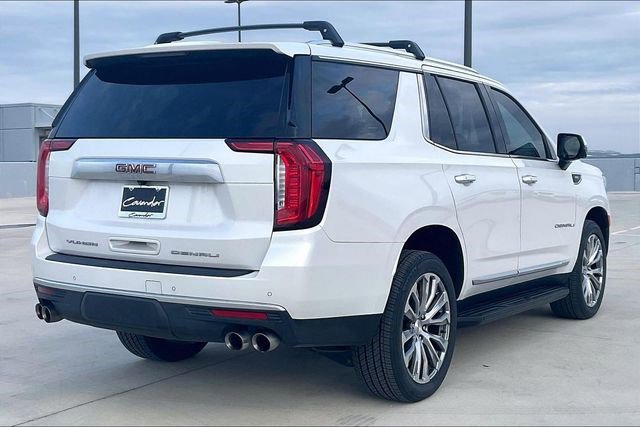 Used 2021 GMC Yukon Denali image 2