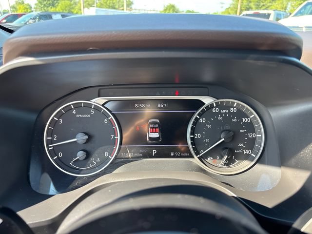 Used 2023 Nissan Rogue SV AWD/4WD image 17