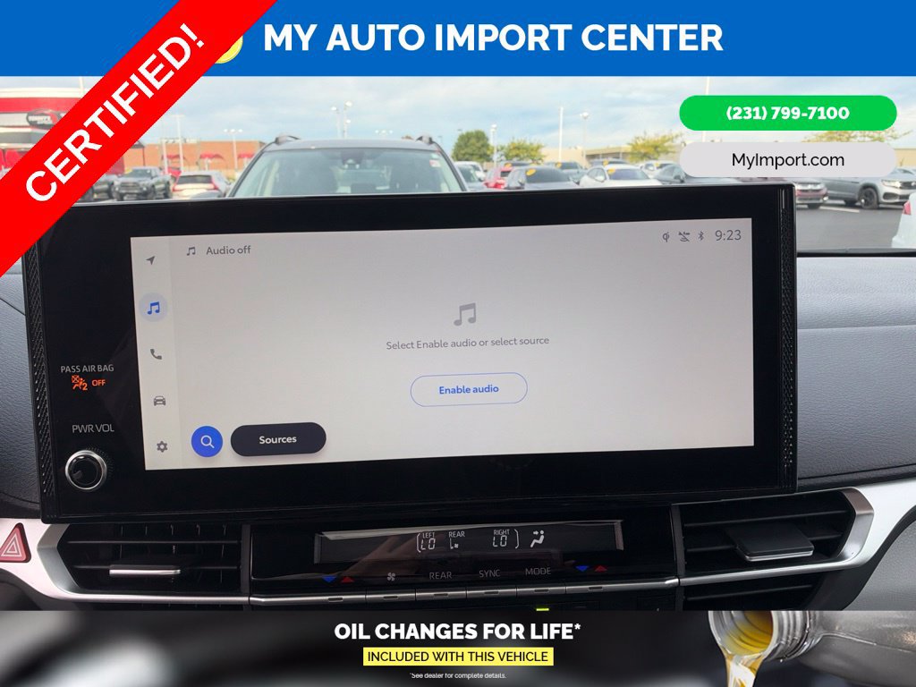 Certified 2026 Toyota Sienna XLE FWD image 21