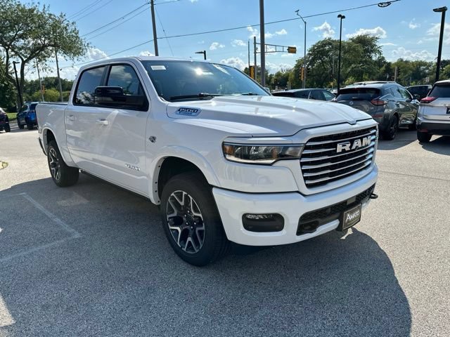 New 2027 RAM 1500 Laramie w/ Laramie Preferred Package AWD/4WD image 4