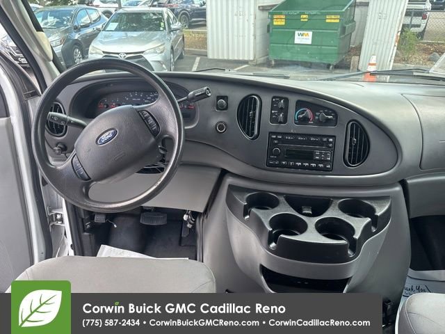 Used 2006 Ford E-350 and Econoline 350 Super Duty RWD image 20