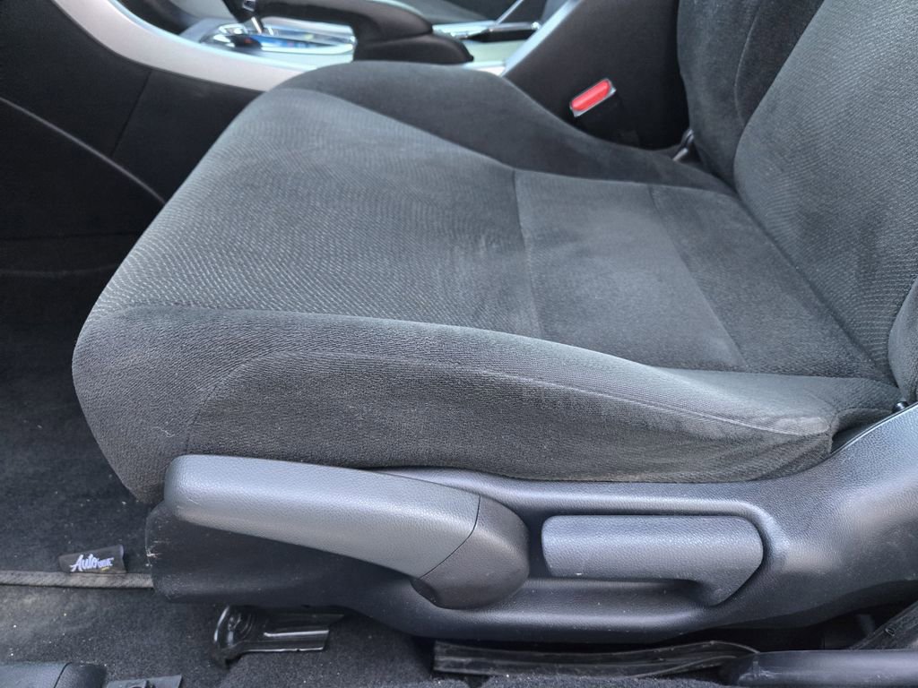 Used 2013 Honda Accord LX-S image 17