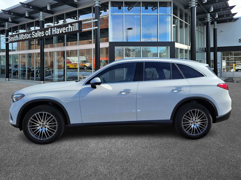 New 2026 Mercedes-Benz GLC 300 4MATIC image 2
