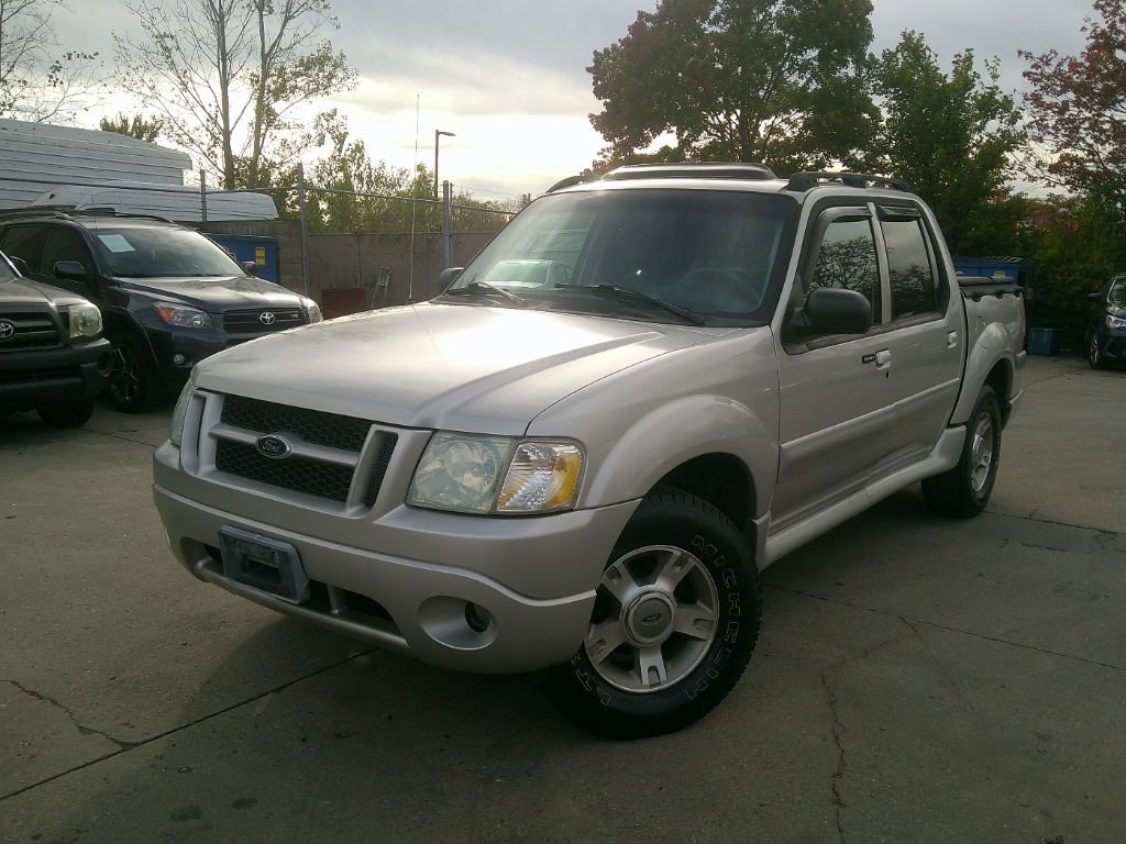 Used 2004 Ford Explorer Sport Trac XLS
