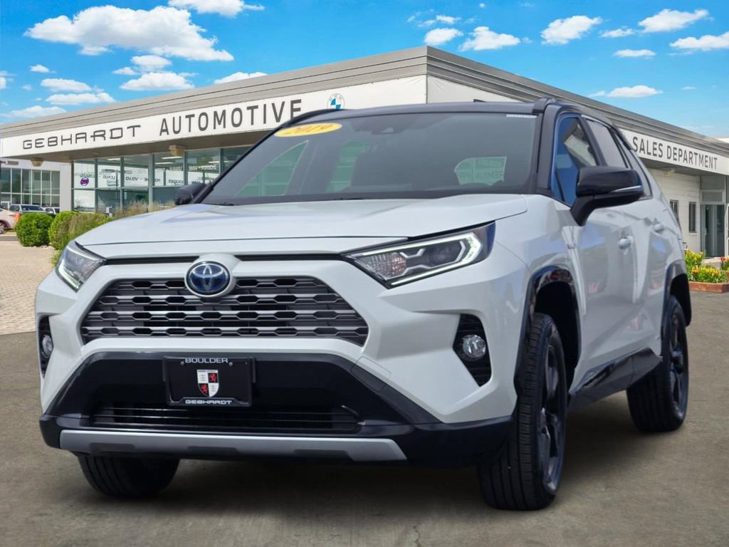 Used 2019 Toyota RAV4 XSE w/ All Weather Liner Package AWD/4WD image 3