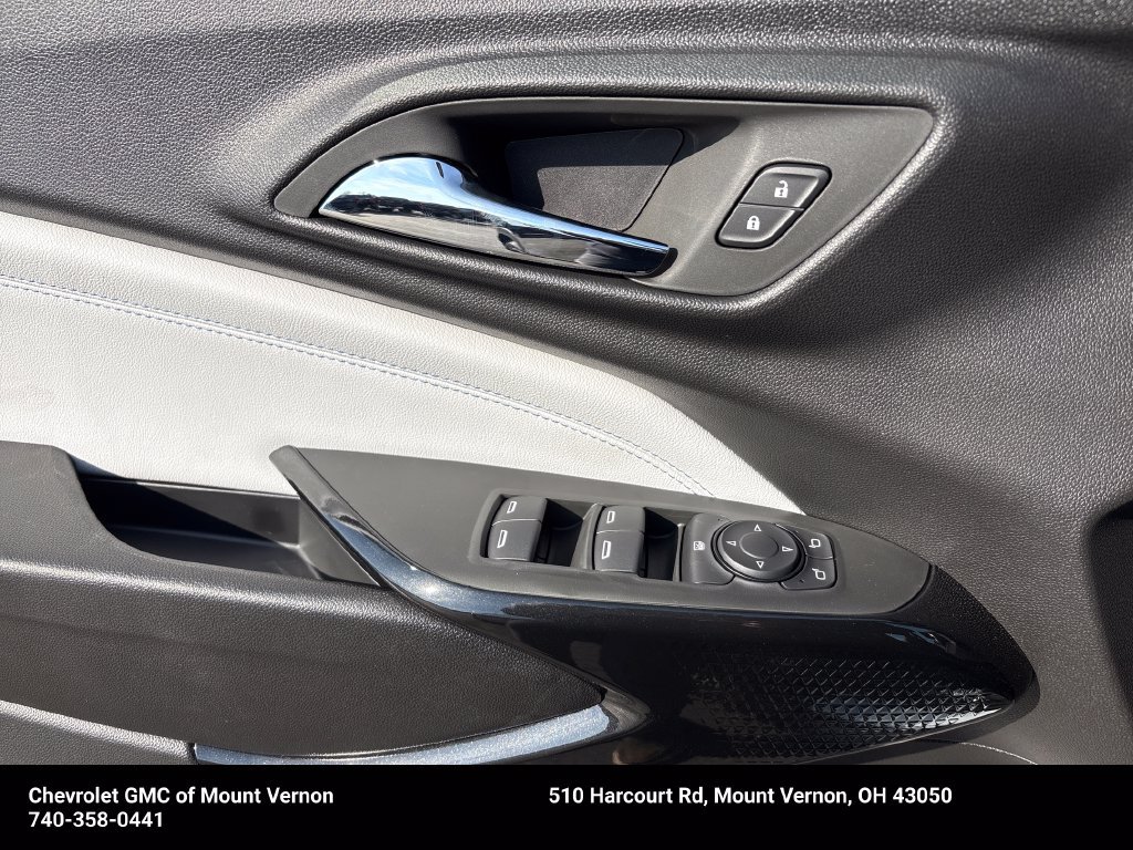 New 2026 Chevrolet Trax LT w/ Midnight Edition FWD image 15