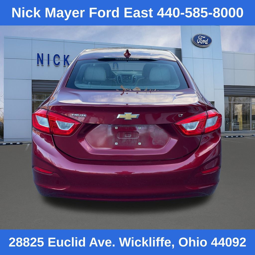 Used 2017 Chevrolet Cruze LT w/ Convenience Package image 2
