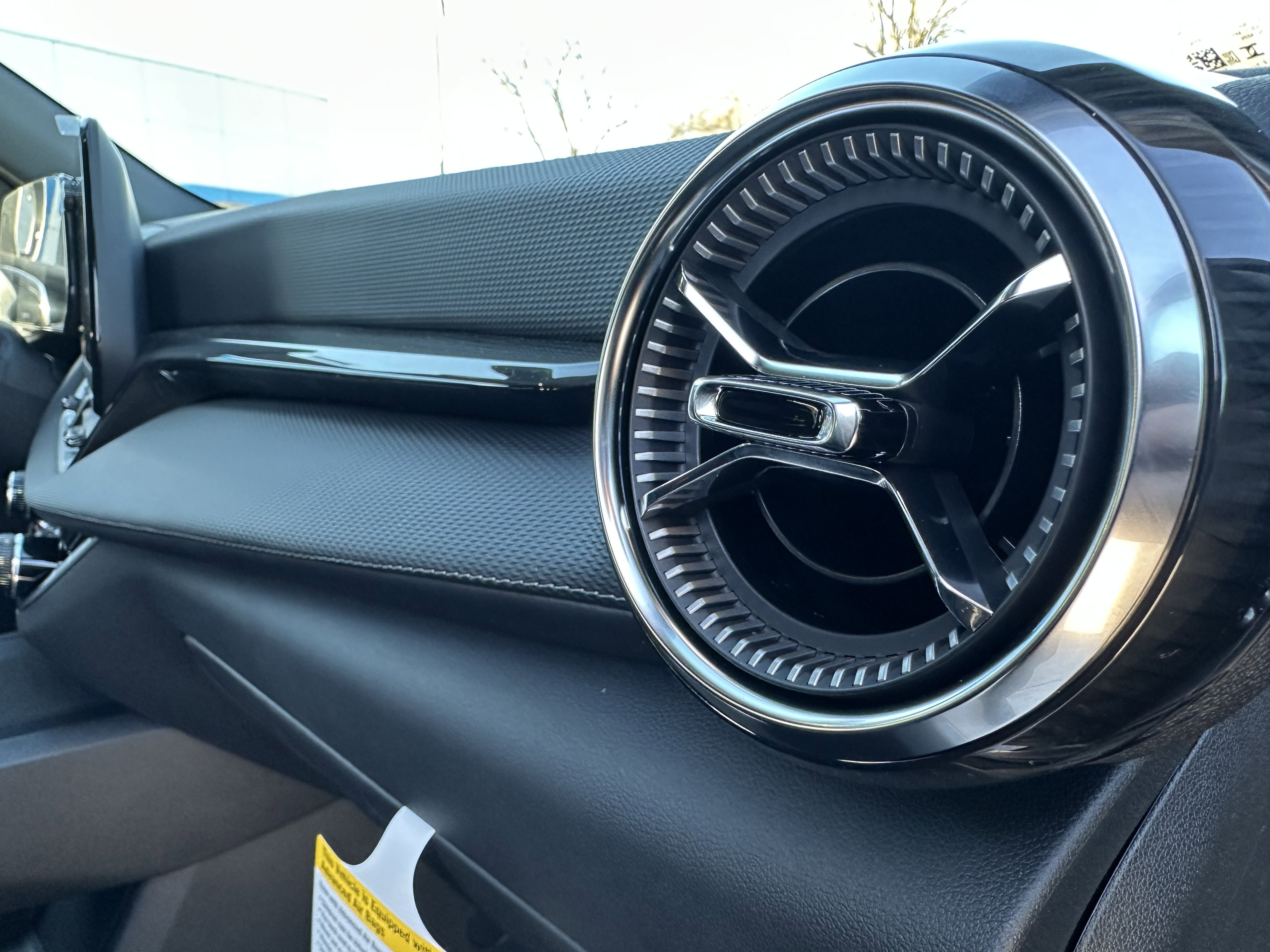 New 2026 Chevrolet Equinox LT image 45