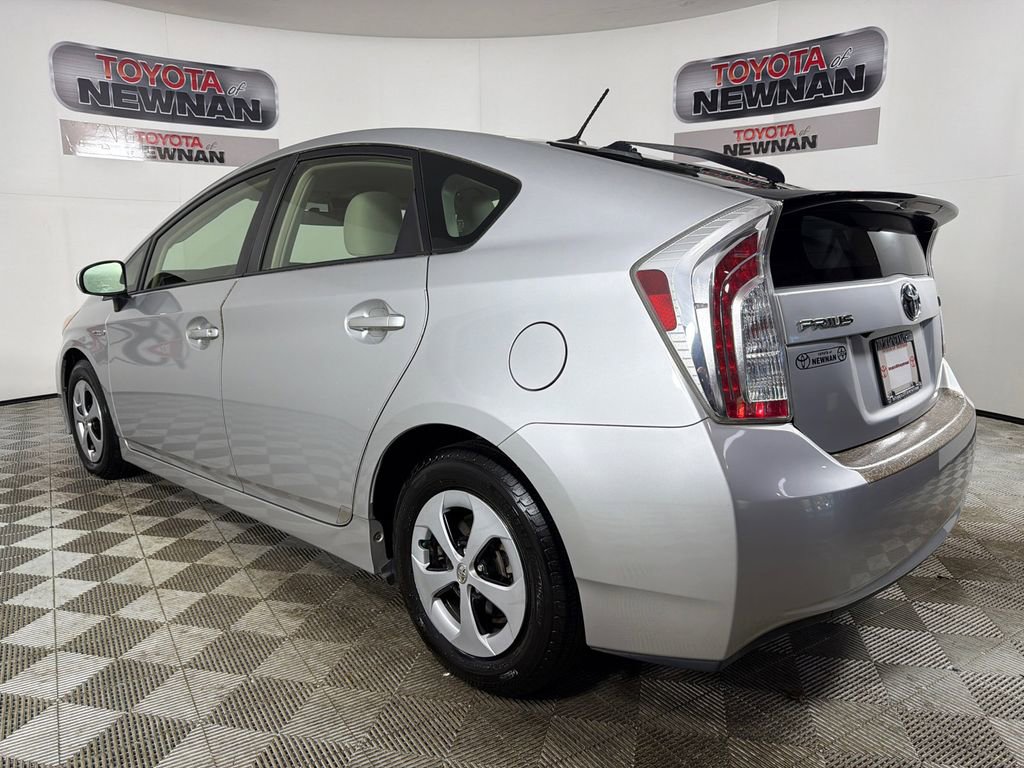 Used 2014 Toyota Prius Three image 5