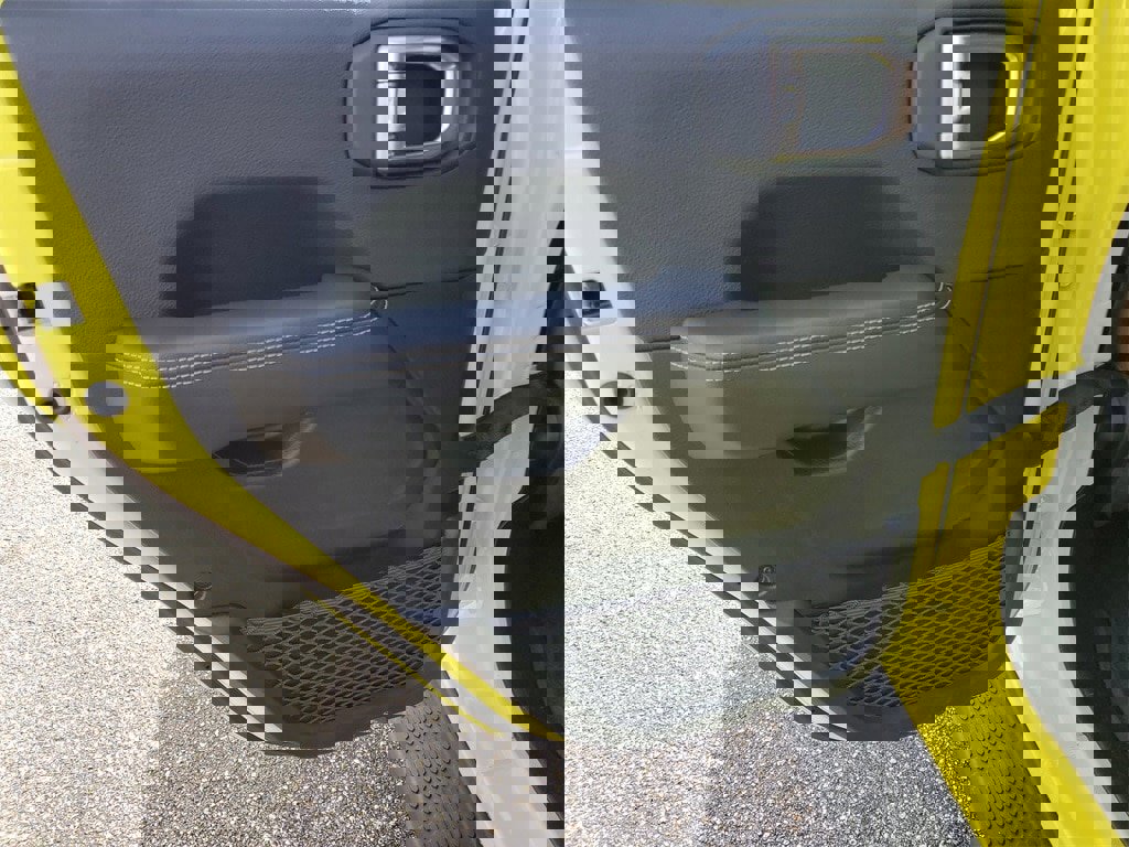 Used 2022 Jeep Wrangler Unlimited Sahara image 25