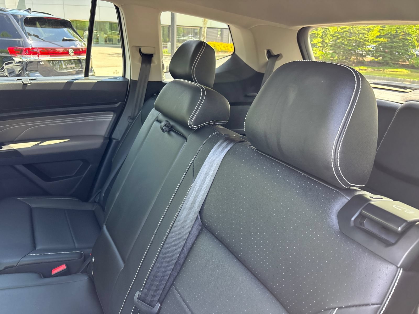 Used 2023 Volkswagen Atlas SEL AWD/4WD image 26