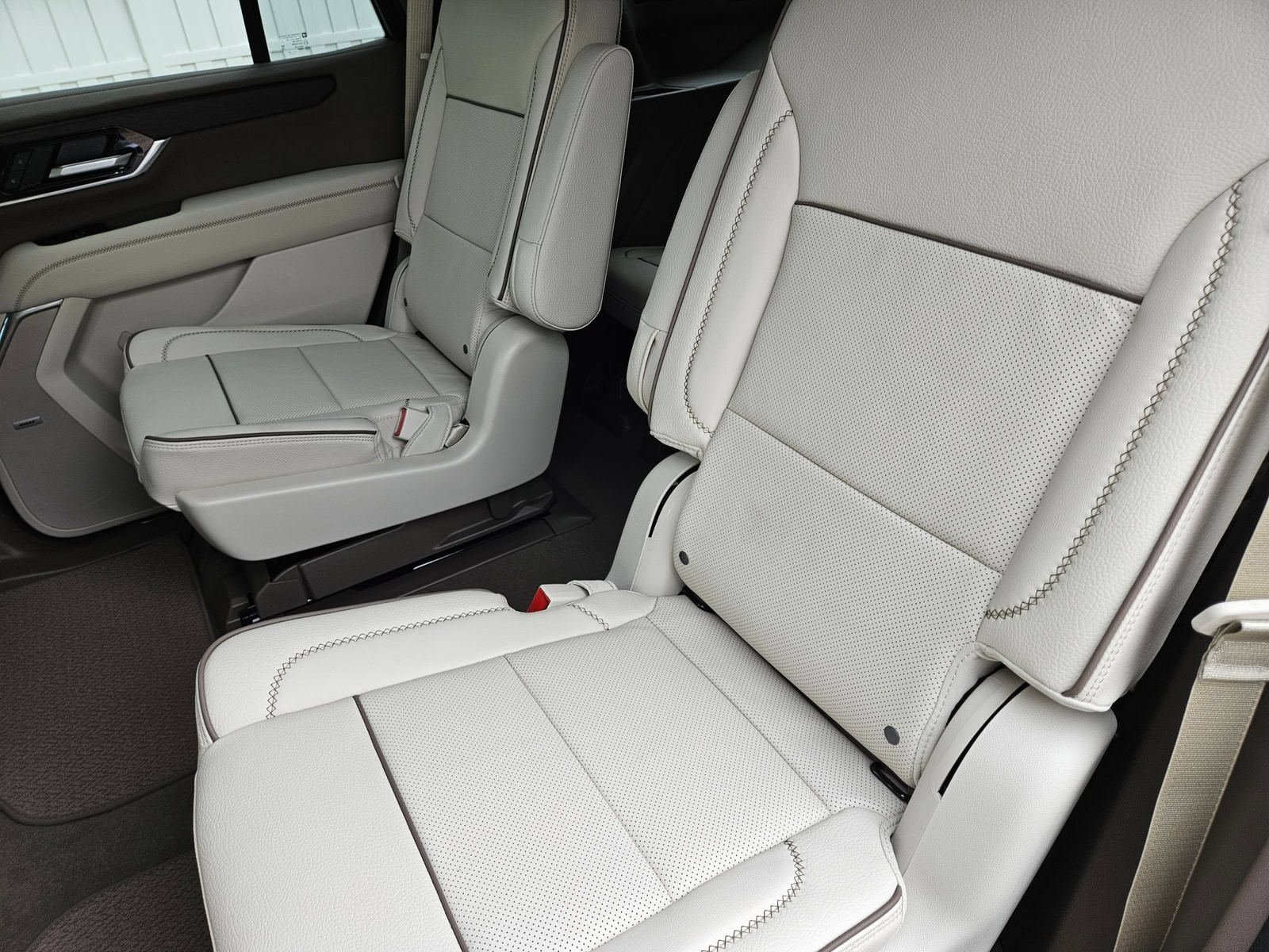 New 2026 GMC Yukon Denali AWD/4WD image 27