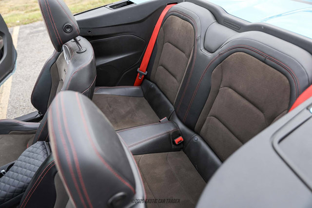Used 2019 Chevrolet Camaro ZL1 RWD image 55