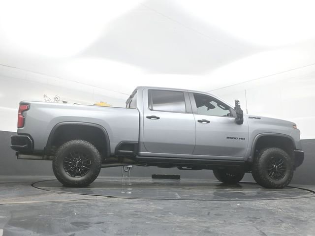 Used 2024 Chevrolet Silverado 2500 ZR2 w/ Technology Package image 52