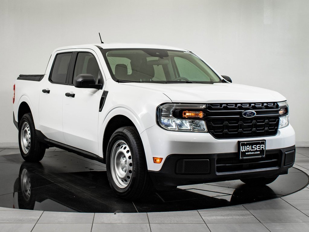 Used 2024 Ford Maverick XL image 12