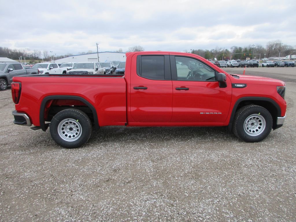 New 2026 GMC Sierra 1500 Pro image 3