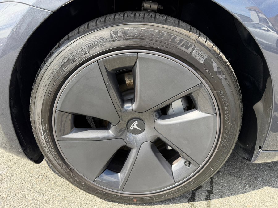 Used 2023 Tesla Model 3 Standard Range image 49
