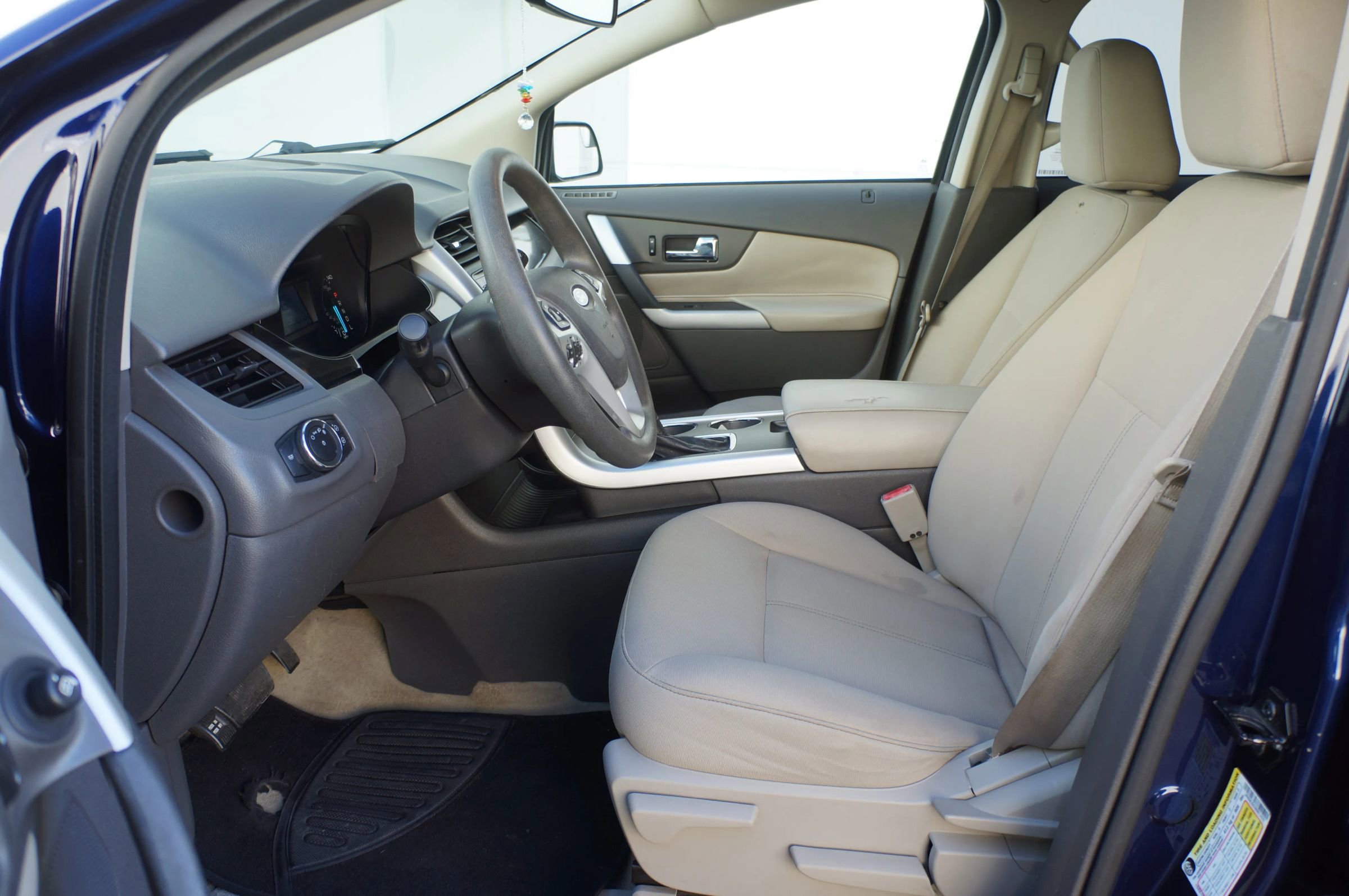 Used 2011 Ford Edge SE w/ 101A Rapid Spec Order Code image 27