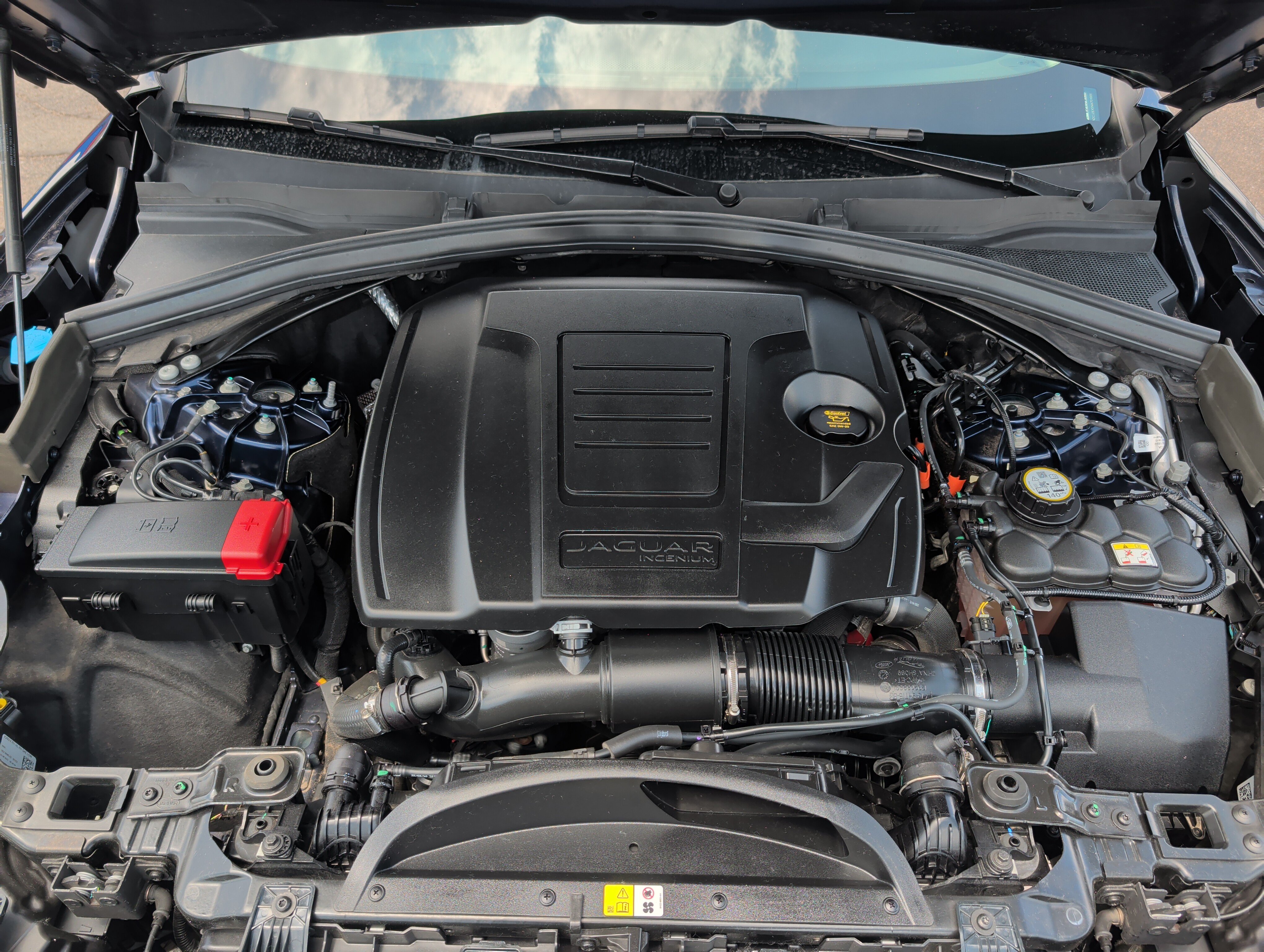 Certified 2022 Jaguar F-PACE S AWD/4WD image 30