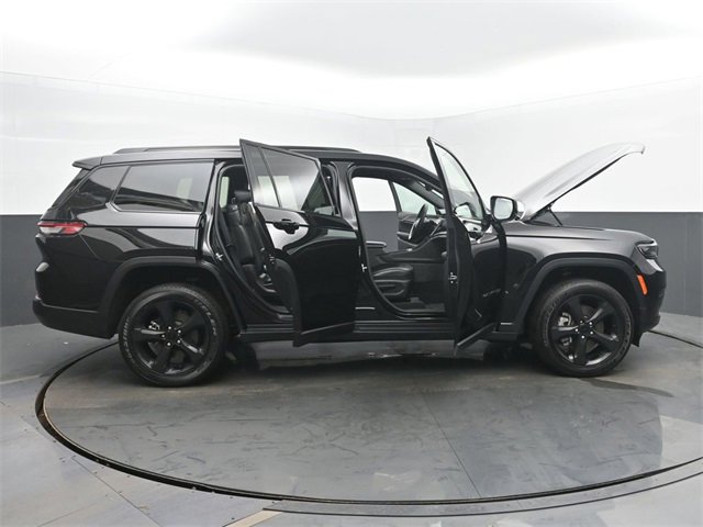 Used 2024 Jeep Grand Cherokee L Altitude image 59