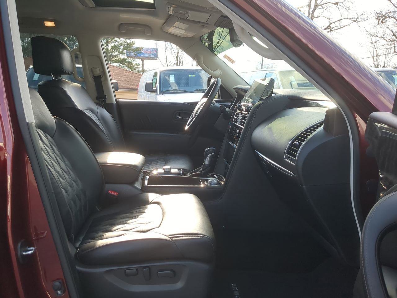 Used 2022 Nissan Armada Platinum w/ Captain's Chairs Package image 27