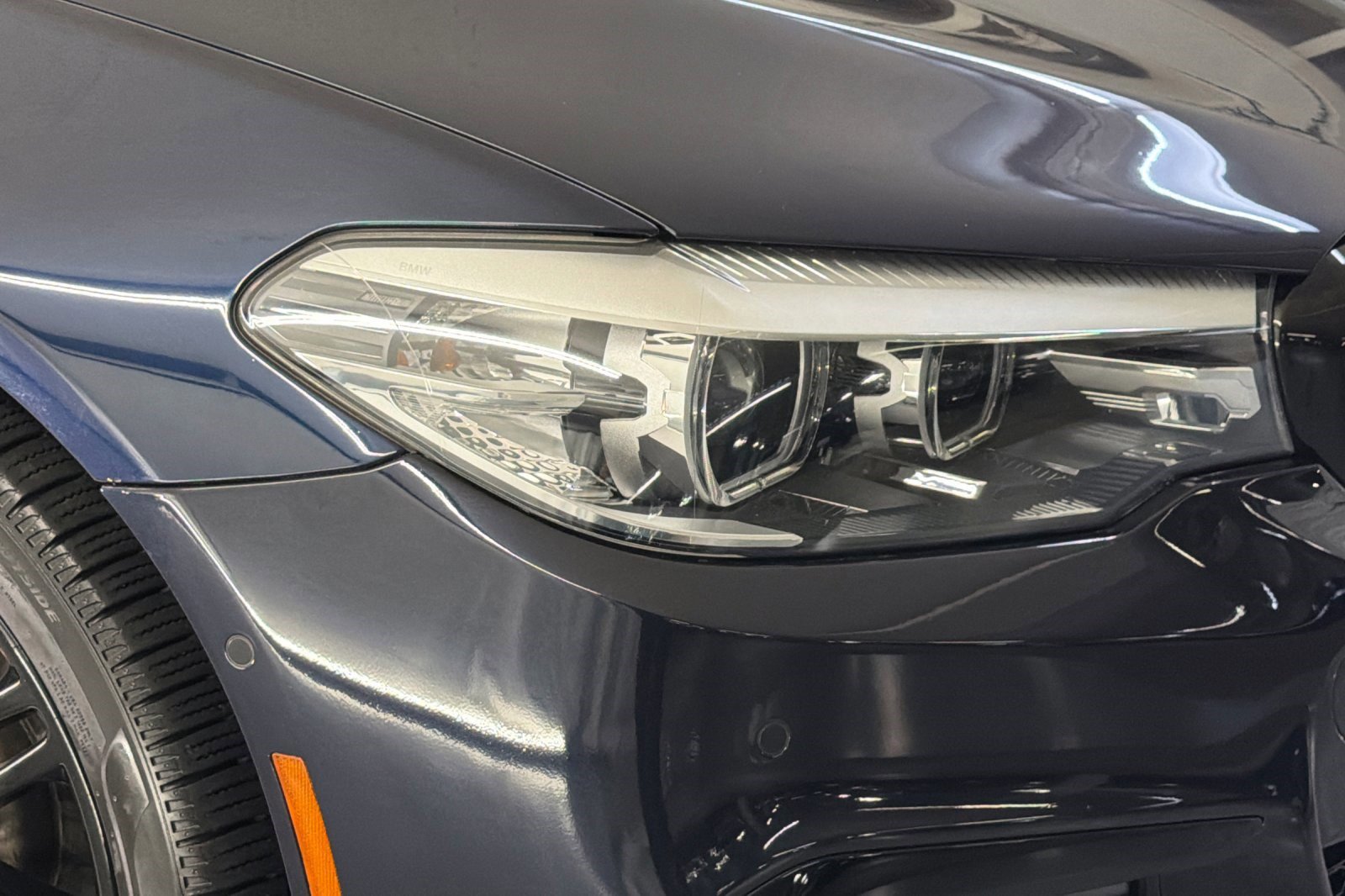 Used 2019 BMW 540i w/ M Sport Package RWD image 11