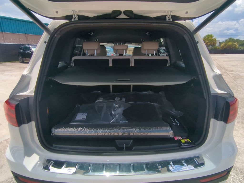 New 2025 Mercedes-Benz GLB 250 GLB 250 image 23