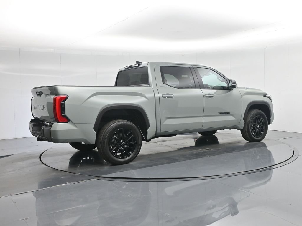 Used 2025 Toyota Tundra Limited image 33
