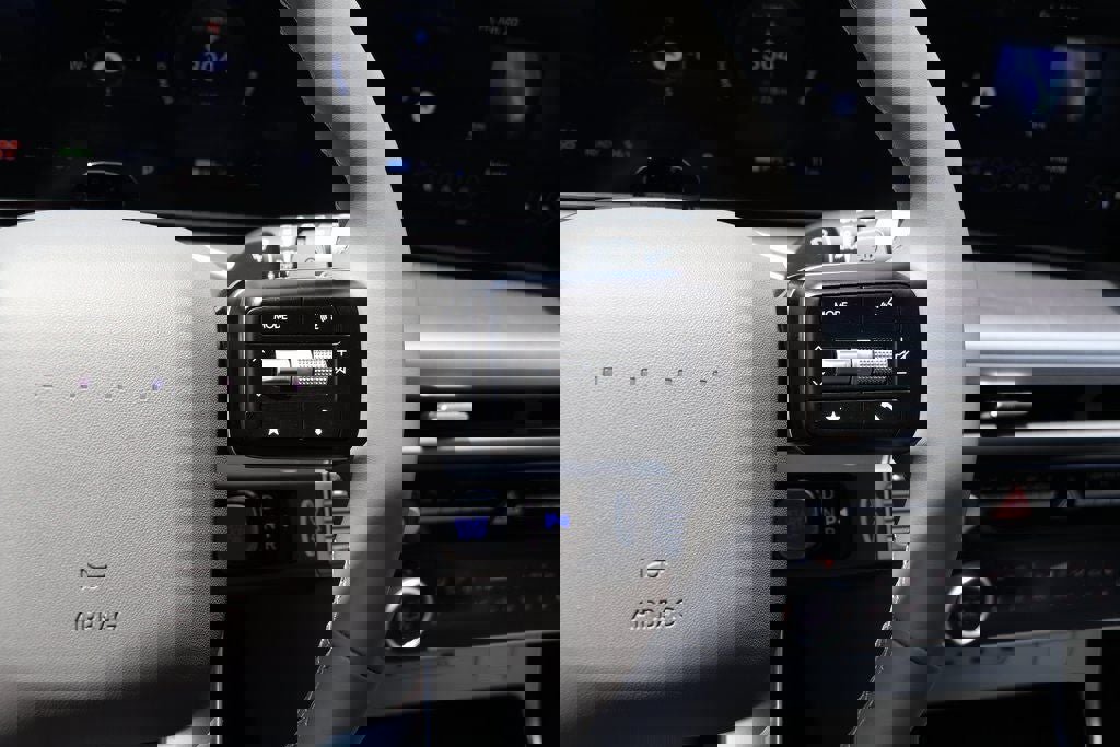 New 2026 Hyundai Ioniq 9 SEL image 12