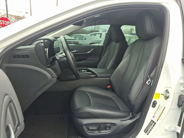 Used 2023 Toyota Mirai w/ Advanced Technology Package RWD image 15