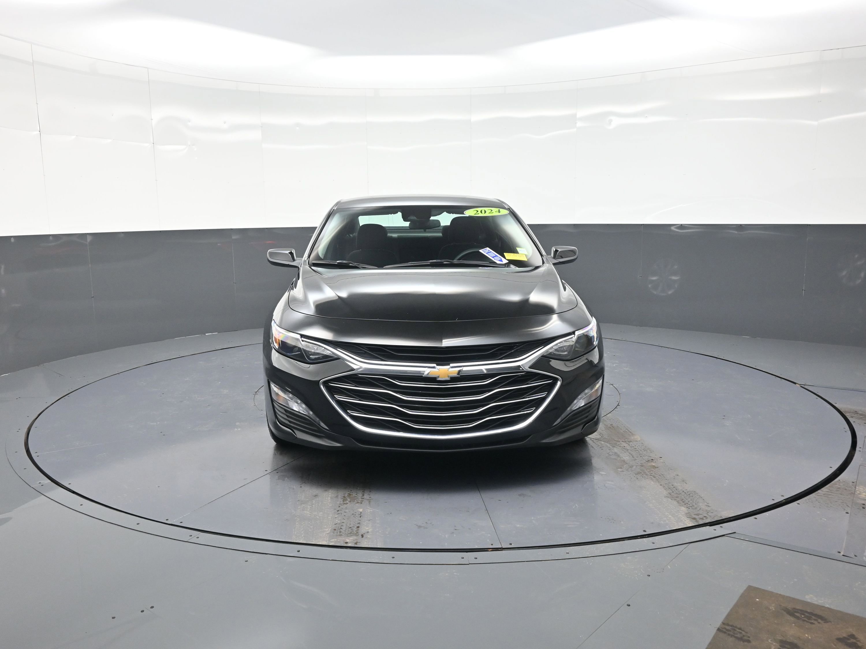 Used 2025 Chevrolet Malibu LT image 8