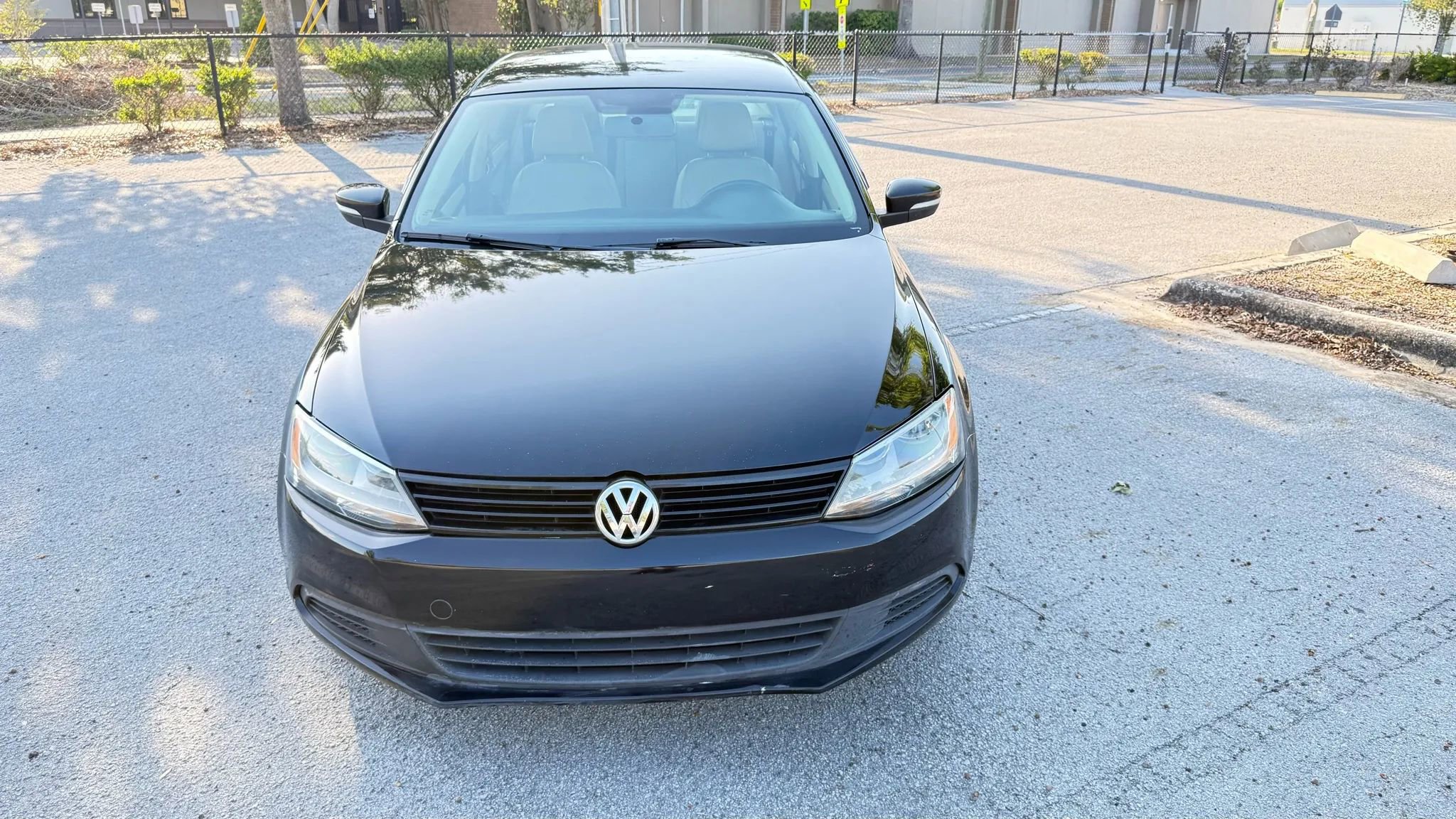Used 2012 Volkswagen Jetta SE image 3