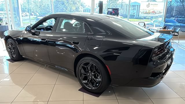 New 2026 Dodge Charger R/T AWD/4WD image 4