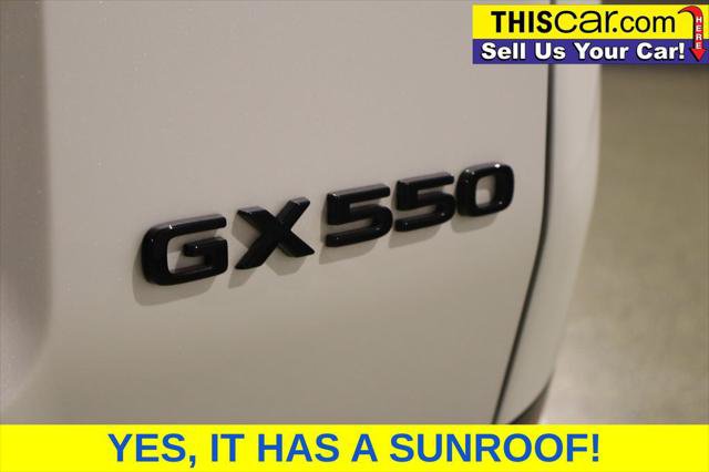 Used 2025 Lexus GX 550 AWD/4WD image 15