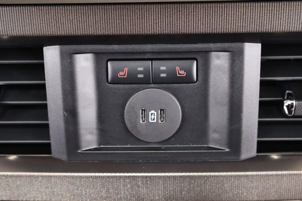New 2026 Ford F350 Platinum w/ Platinum Plus Package image 17