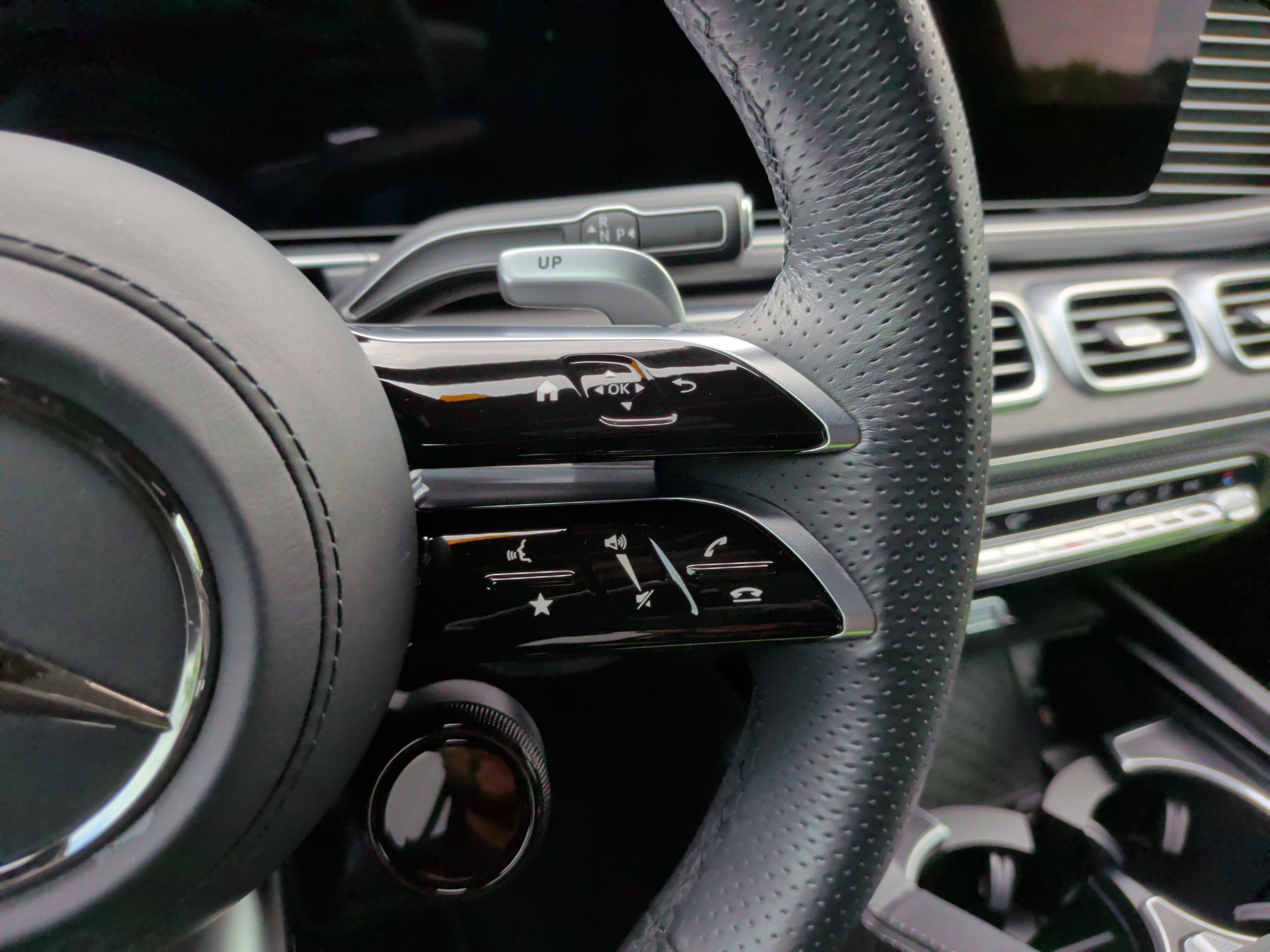 Used 2024 Mercedes-Benz GLE 53 AMG 4MATIC Coupe image 26