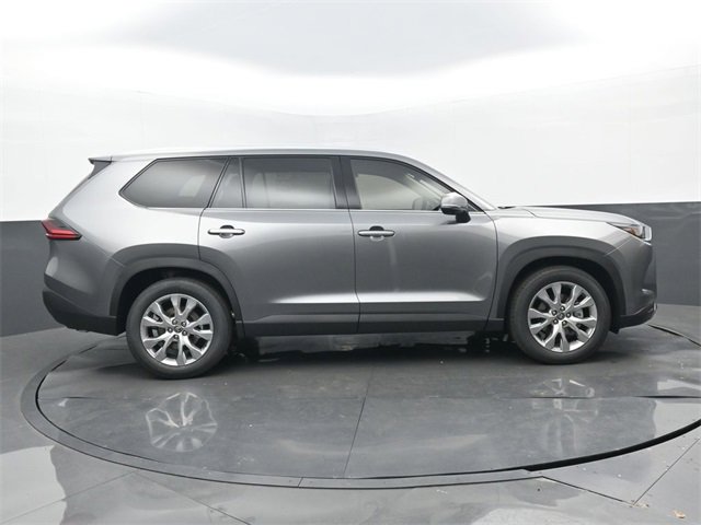 New 2026 Toyota Grand Highlander Limited image 2