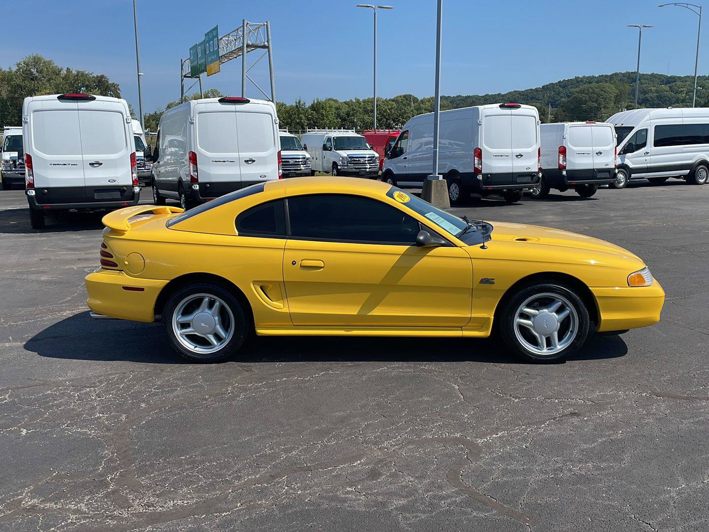 Used 1995 Ford Mustang Coupe RWD image 6