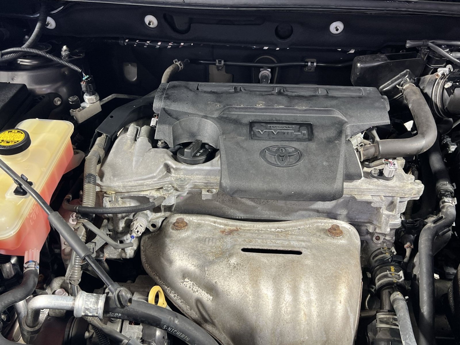 Used 2016 Toyota RAV4 XLE AWD/4WD image 29