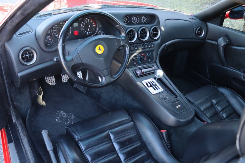 Used 1998 Ferrari 550 Maranello image 9