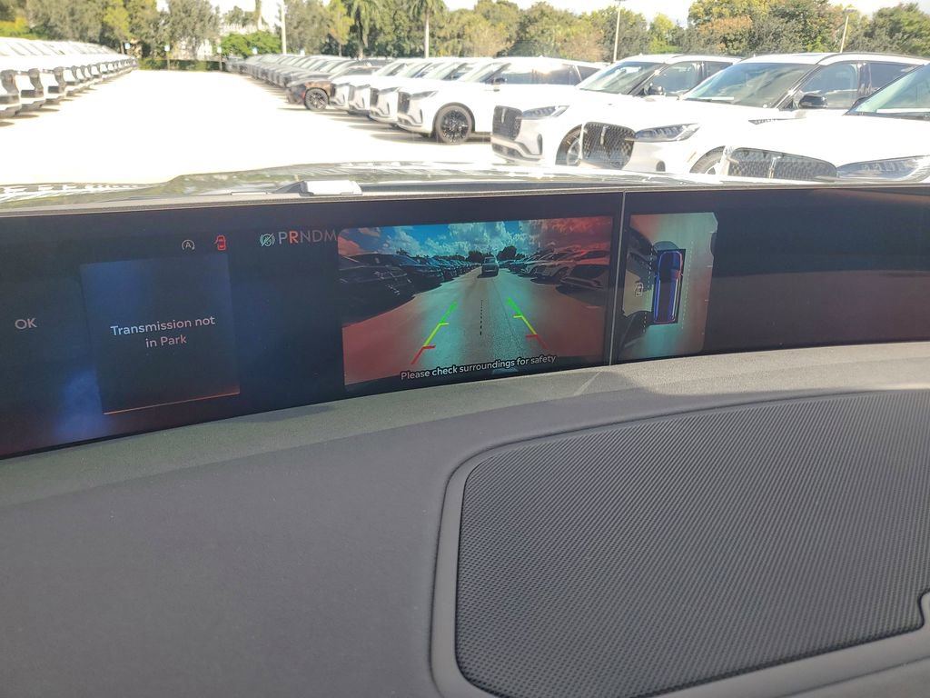 New 2025 Lincoln Navigator L Reserve image 29