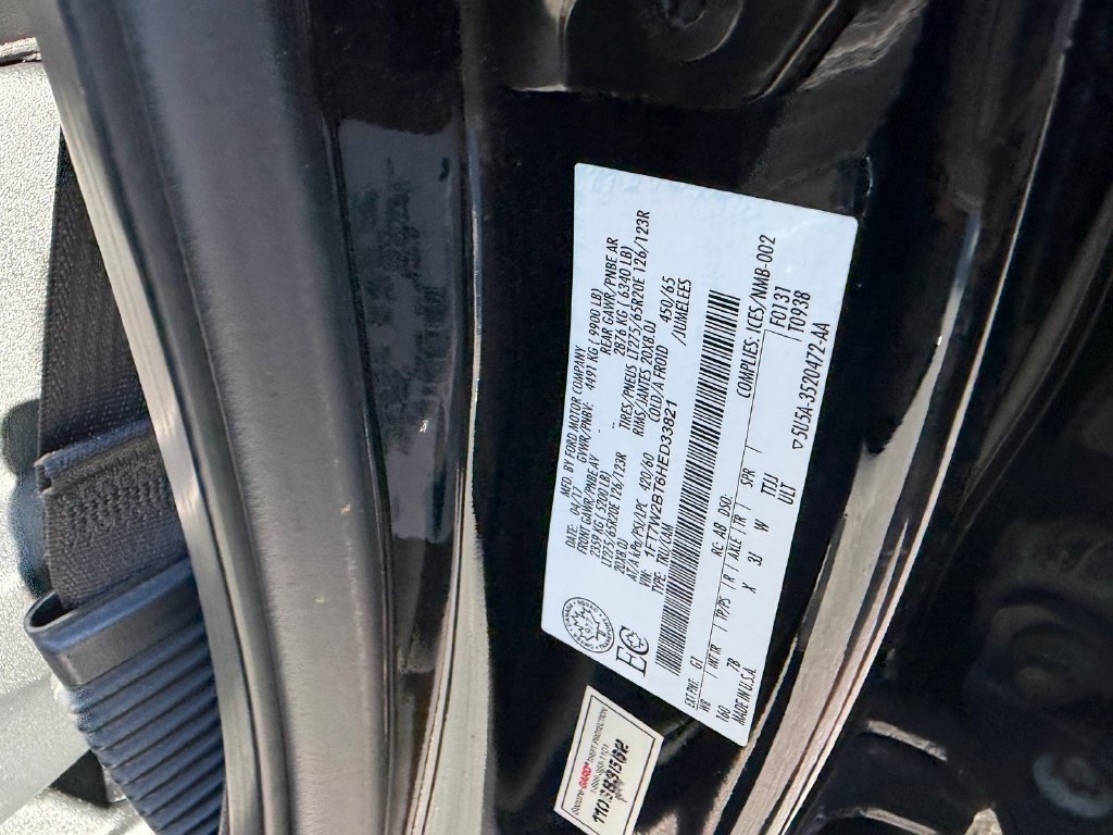 Used 2017 Ford F250 Platinum w/ Platinum Ultimate Package AWD/4WD image 18