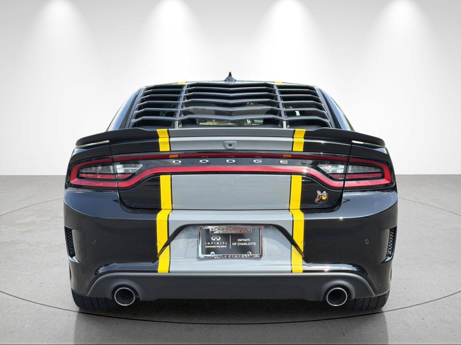 Used 2022 Dodge Charger Scat Pack w/ Dynamics Package RWD image 4