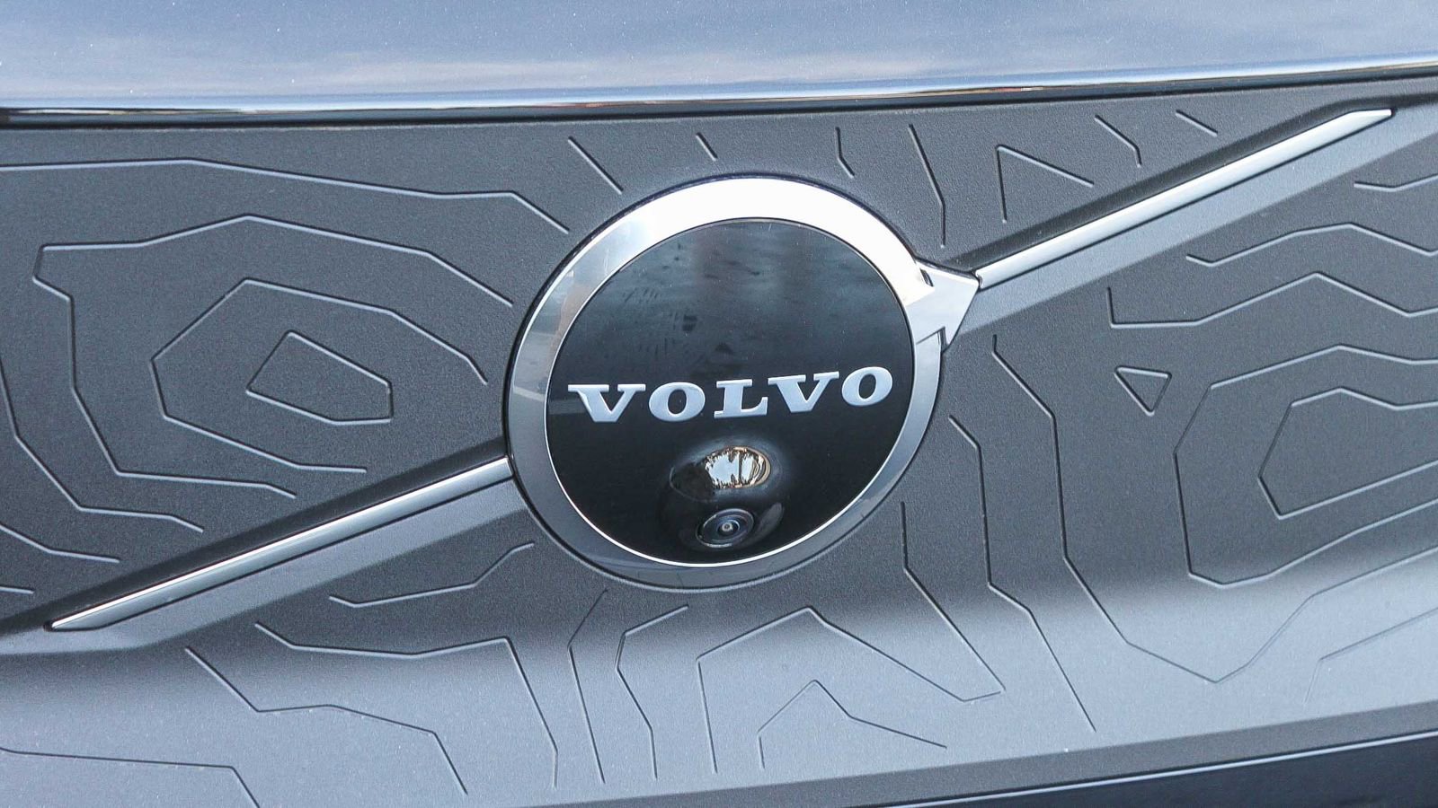 New 2026 Volvo EX30 Cross Country Ultra w/ Protection Package Premier AWD/4WD image 5