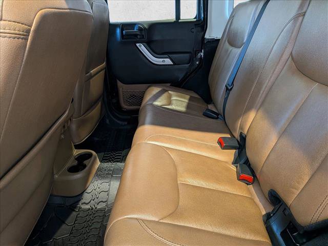Used 2014 Jeep Wrangler Unlimited Rubicon w/ Dual Top Group image 17
